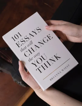 thought-catalog-V5BGaJ0VaLU-unsplash.jpg thought-catalog-V5BGaJ0VaLU-unsplash.jpg